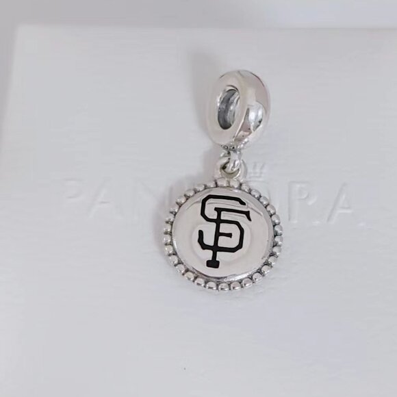 Pandora San Diego Padres MLB Logo Exclusive Dangle Charm with box - Picture 3 of 8